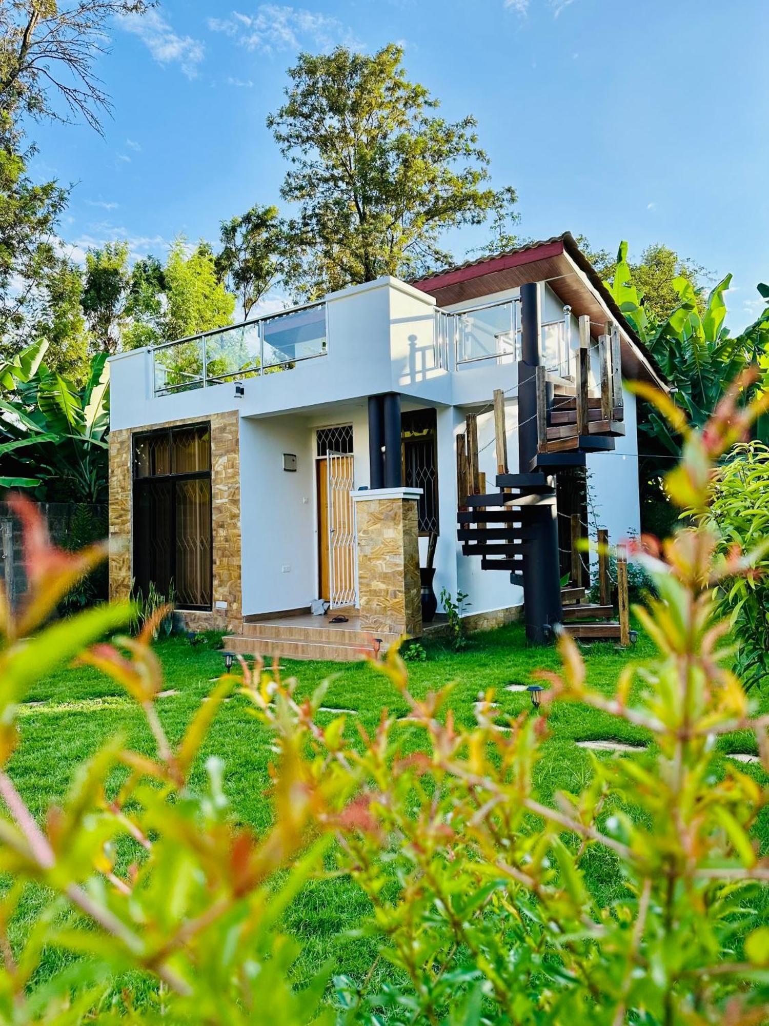 Tiny House With Amazing View Apartment Arusha Luaran gambar